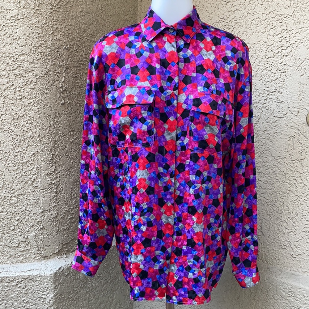 Vintage 80’s bright multicolored Gucci silk blouse with extra buttons